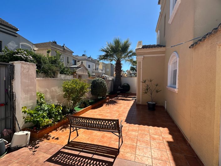 Image No.32-Villa de 3 chambres à vendre à Torrevieja