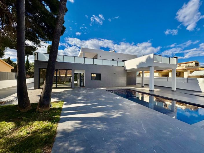 Image No.46-4 Bed Villa for sale