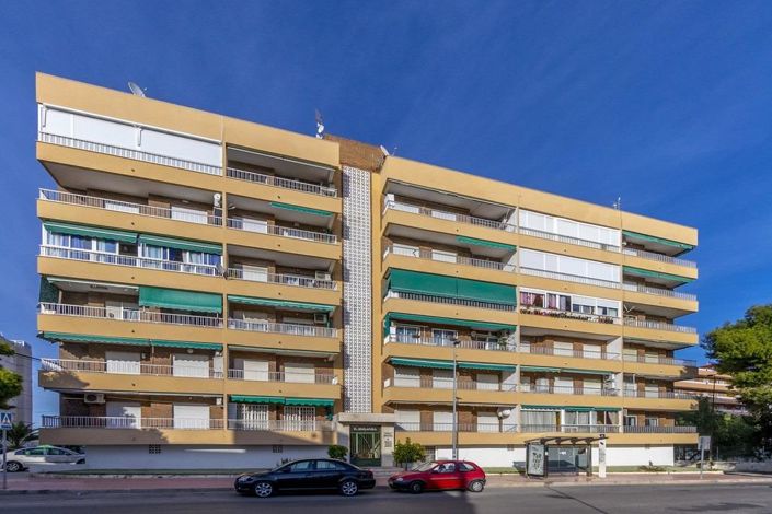 Image No.4-2 Bed Apartment for sale