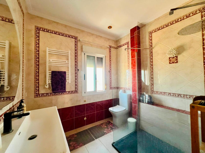 Image No.38-2 Bed Villa for sale