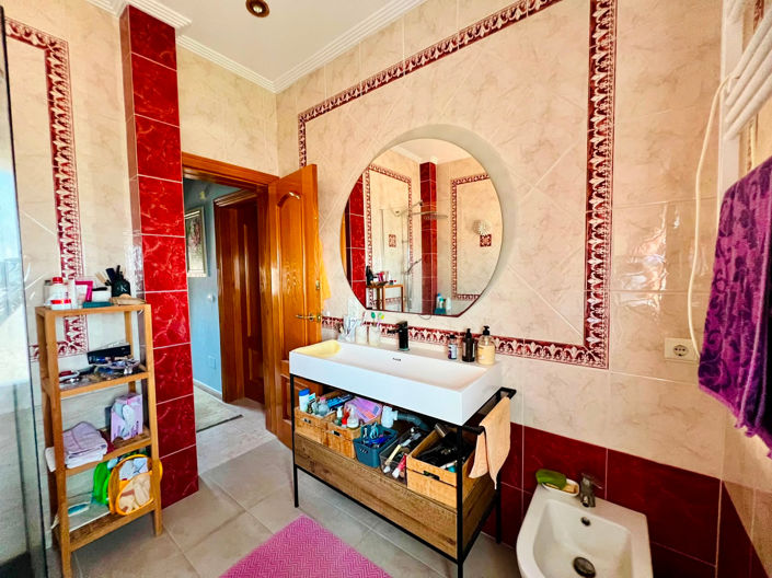 Image No.39-2 Bed Villa for sale