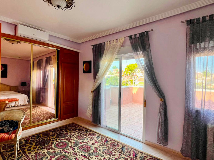 Image No.41-2 Bed Villa for sale