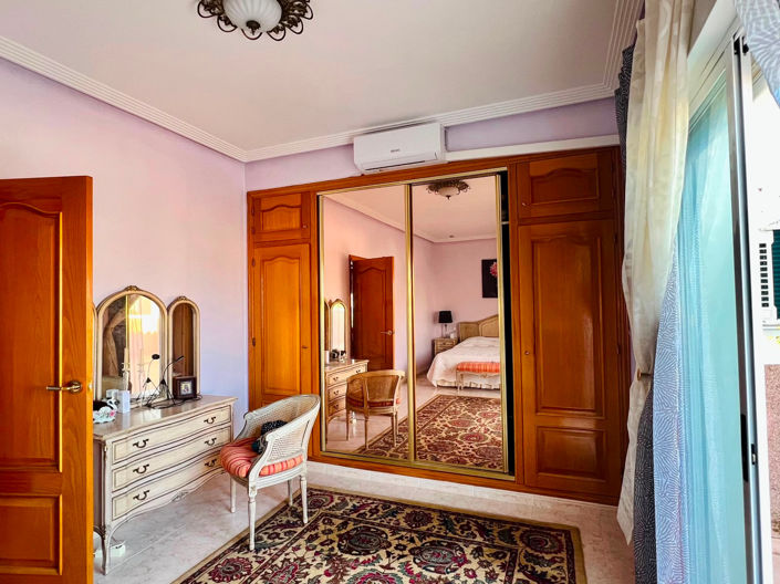 Image No.42-2 Bed Villa for sale