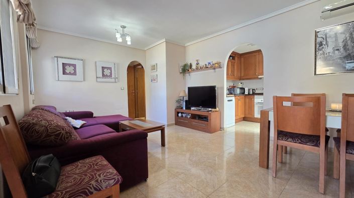 Image No.2-Maison de ville de 3 chambres à vendre à Torrevieja