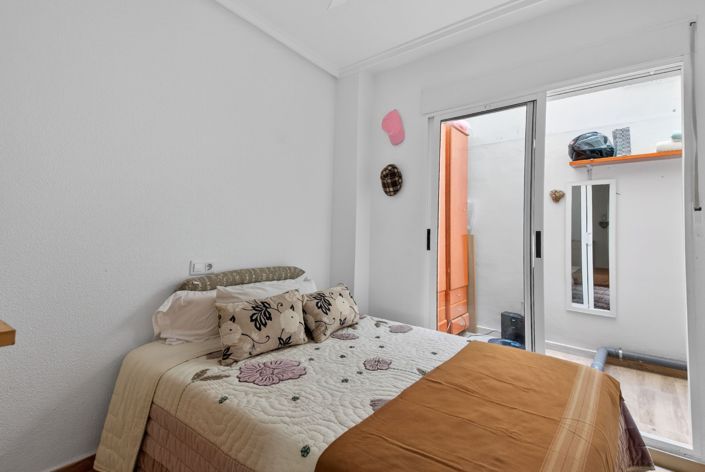 Image No.19-Appartement de 2 chambres à vendre à Torrevieja