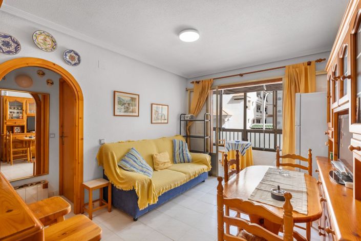 Image No.2-Appartement de 1 chambre à vendre à Torrevieja