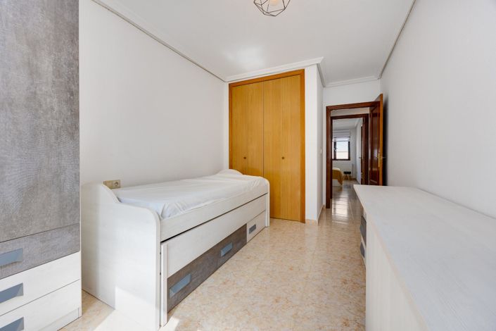 Image No.31-3 Bed Apartment for sale