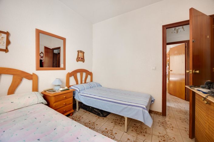 Image No.20-3 Bed Bungalow for sale
