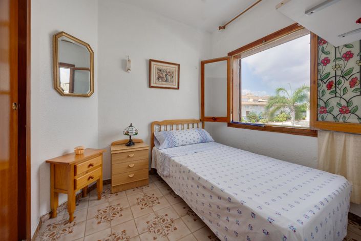 Image No.22-3 Bed Bungalow for sale