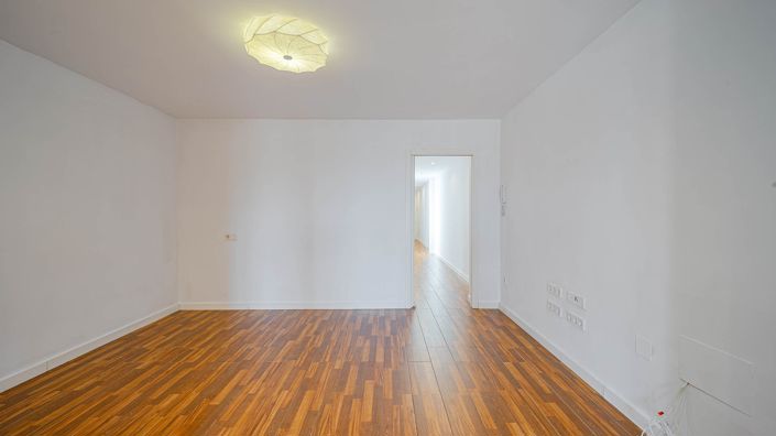 Image No.23-2 Bed Property for sale