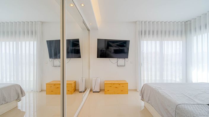 Image No.25-4 Bed Villa for sale