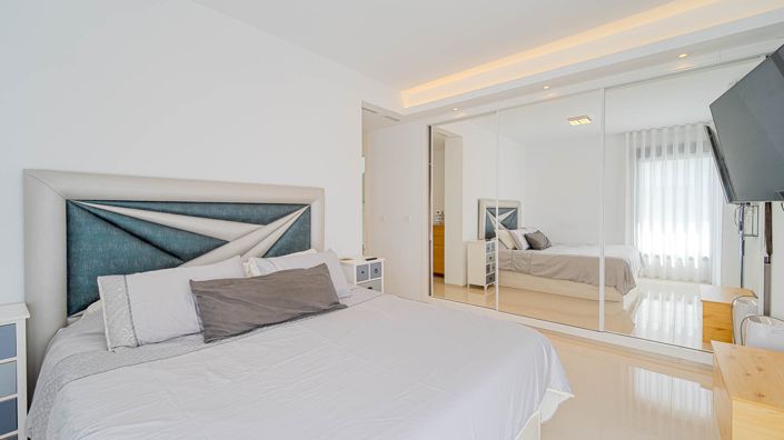 Image No.27-4 Bed Villa for sale