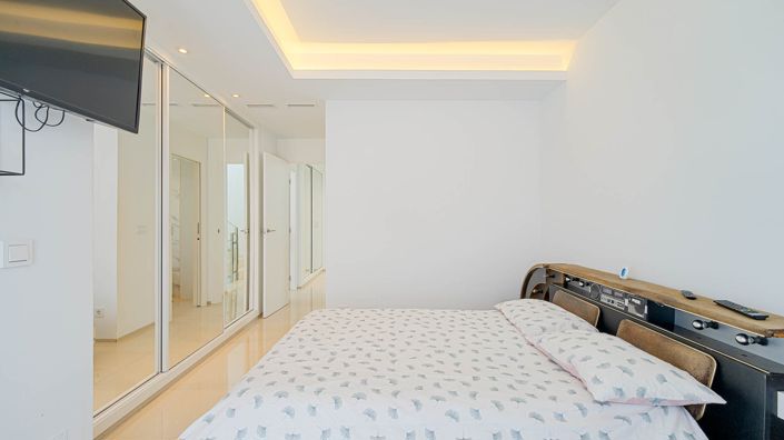 Image No.35-4 Bed Villa for sale