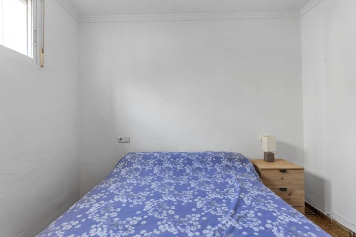 Image No.14-2 Bed Bungalow for sale