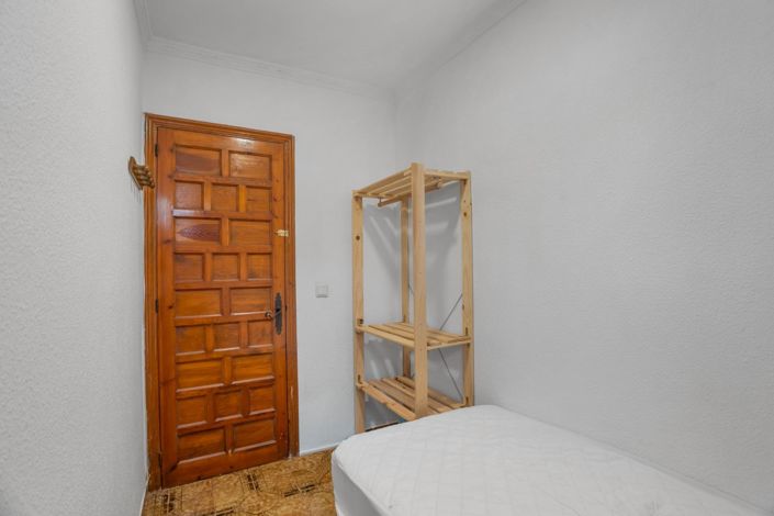 Image No.18-2 Bed Bungalow for sale