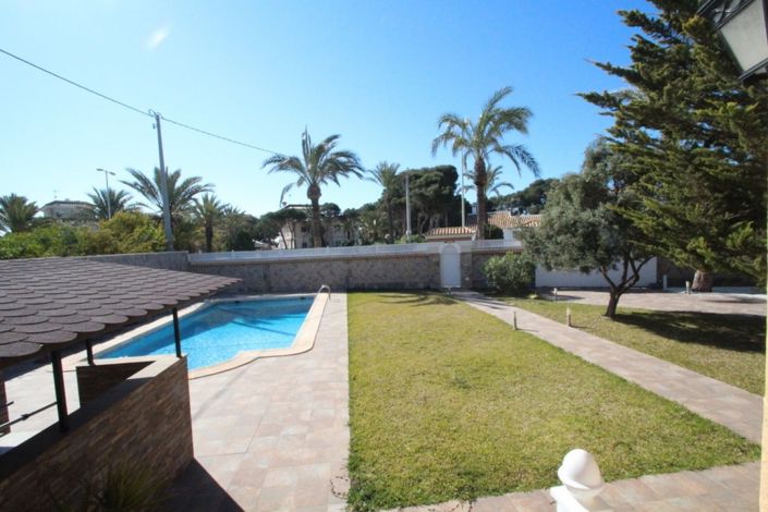 Image No.24-Villa de 5 chambres à vendre à Orihuela Costa