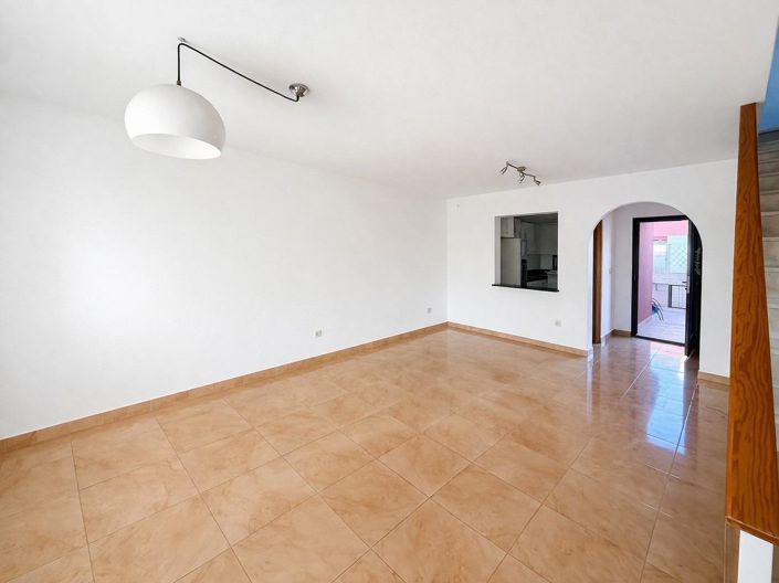 Image No.3-2 Bed Townhouse for sale