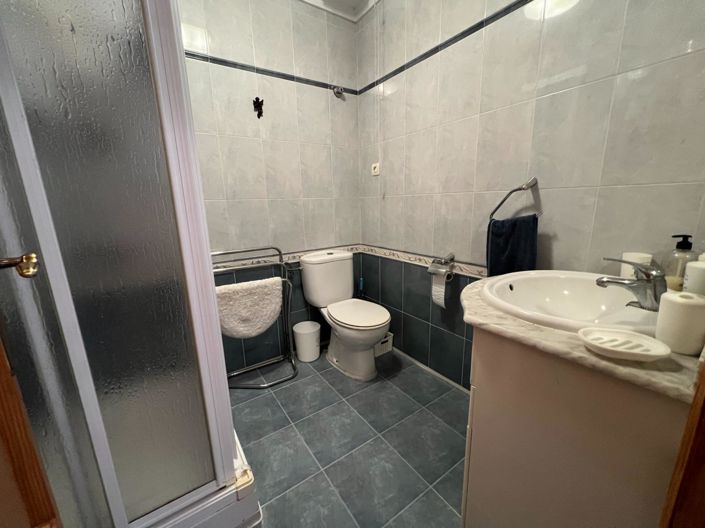 Image No.9-3 Bed Townhouse for sale
