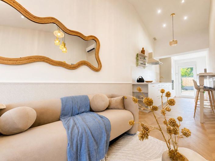 Image No.19-4 Bed Semi-Detached for sale