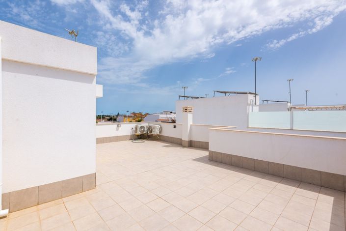 Image No.37-3 Bed Villa for sale