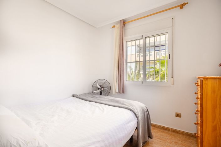 Image No.19-4 Bed Apartment for sale