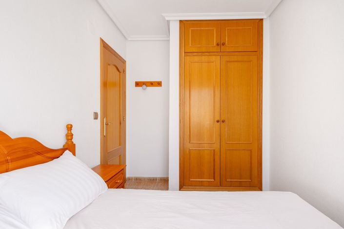 Image No.24-4 Bed Apartment for sale
