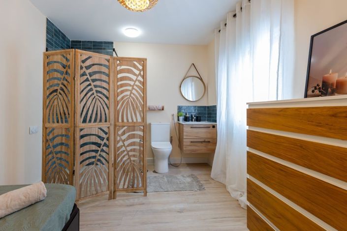 Image No.9-4 Bed Bungalow for sale