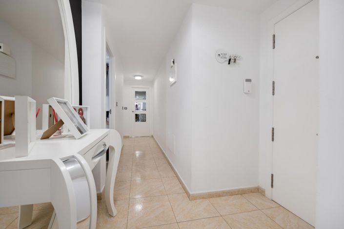 Image No.22-3 Bed Apartment for sale