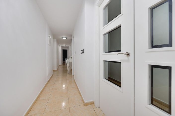 Image No.23-3 Bed Apartment for sale
