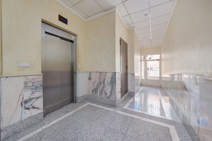 Image No.30-3 Bed Apartment for sale
