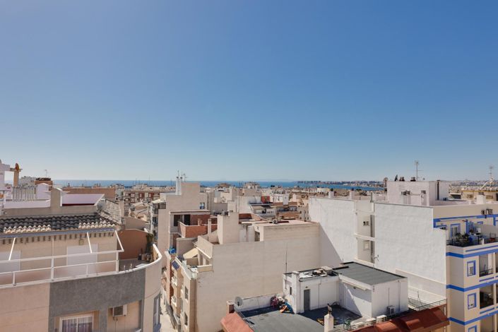 Image No.38-3 Bed Apartment for sale