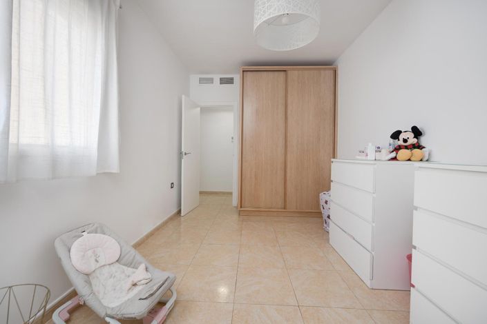 Image No.8-3 Bed Apartment for sale