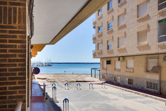 Image No.34-2 Bed Apartment for sale