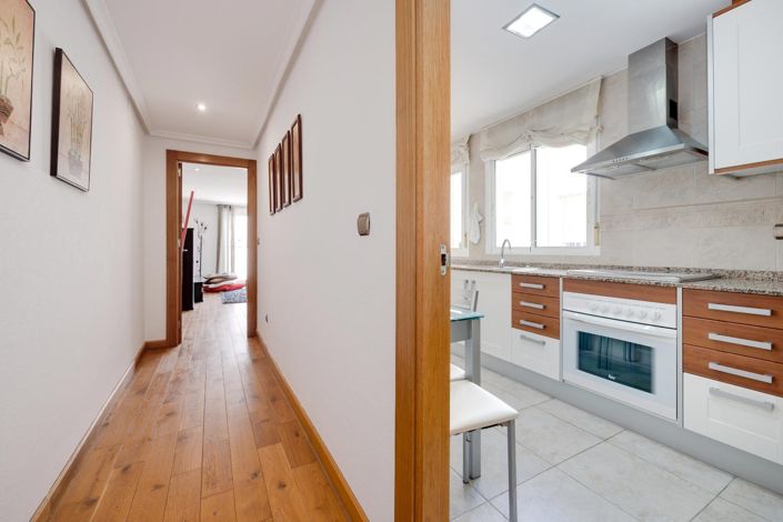 Image No.30-3 Bed Penthouse for sale