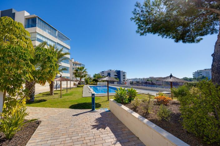 Image No.10-2 Bed Apartment for sale