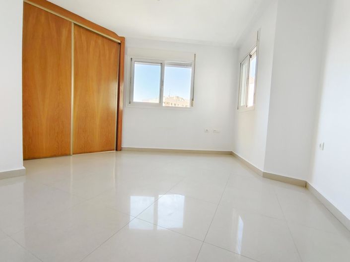Image No.9-Appartement de 1 chambre à vendre à Torrevieja