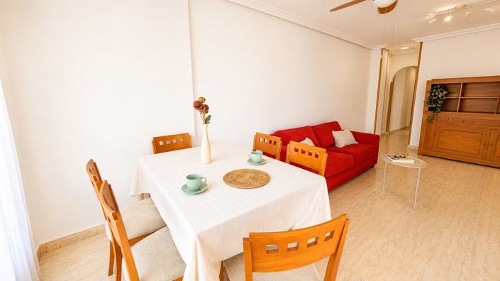 Image No.3-Appartement de 3 chambres à vendre à Torrevieja