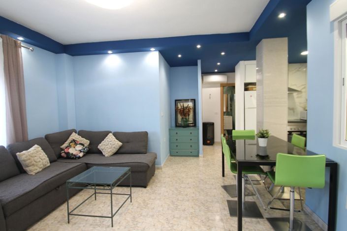 Image No.2-Appartement de 2 chambres à vendre à Torrevieja