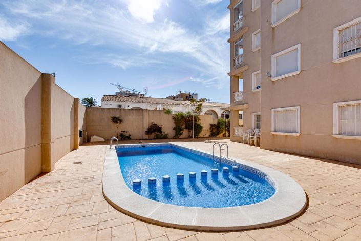 Image No.22-Appartement de 2 chambres à vendre à Torrevieja