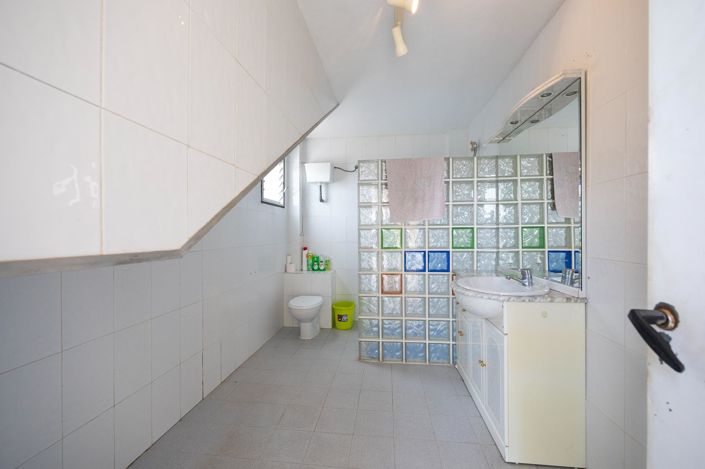 Image No.31-3 Bed Villa for sale