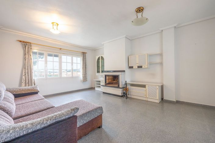 Image No.7-3 Bed Villa for sale