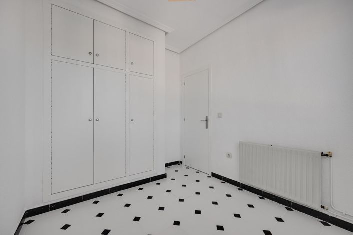 Image No.15-3 Bed Villa for sale
