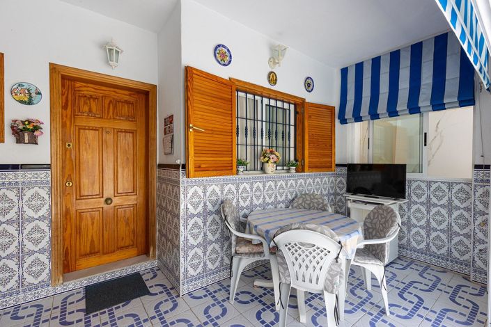 Image No.33-2 Bed Bungalow for sale