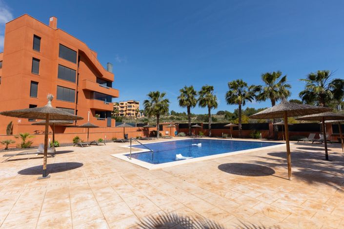 Image No.25-2 Bed Apartment for sale