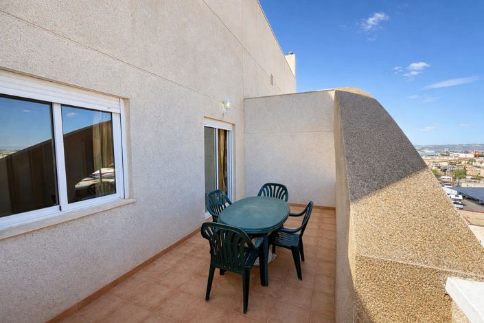Image No.2-Penthouse de 2 chambres à vendre à Torrevieja