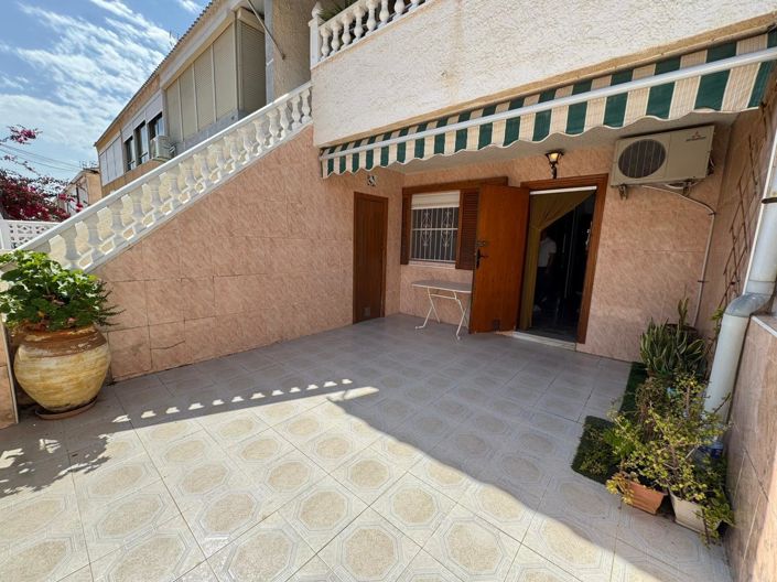 Image No.2-Bungalow de 3 chambres à vendre à Torrevieja