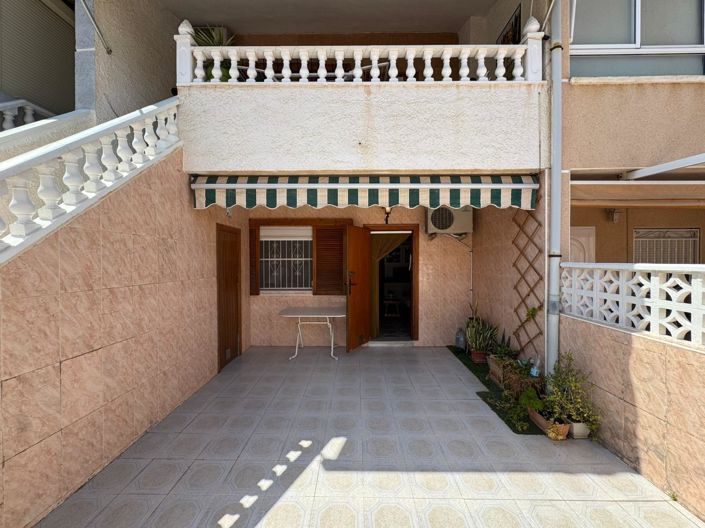 Image No.3-Bungalow de 3 chambres à vendre à Torrevieja