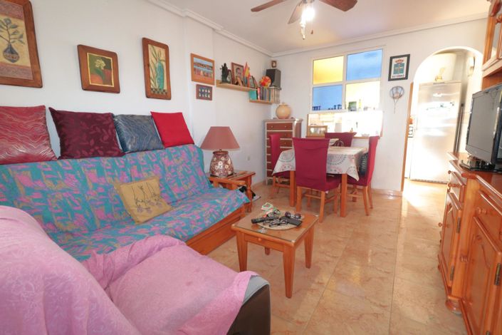 Image No.7-2 Bed Bungalow for sale