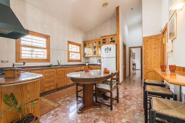Image No.16-5 Bed Villa for sale
