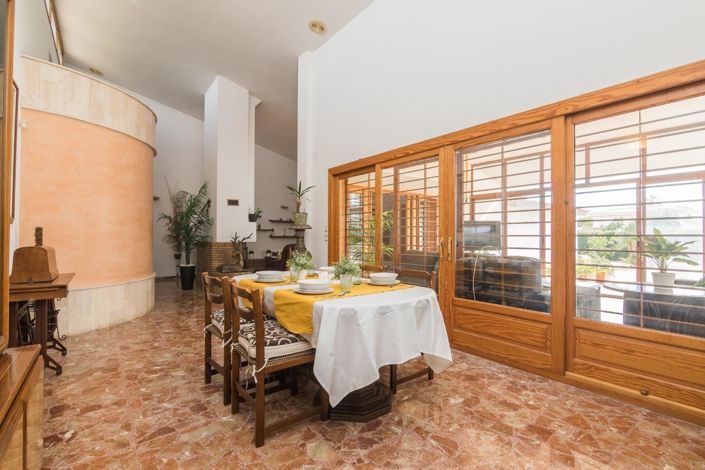 Image No.22-5 Bed Villa for sale